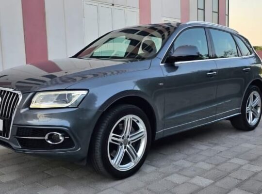 Audi Q5 S line 2016 Gcc for sale