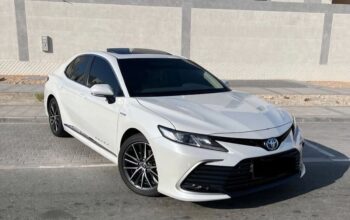 Toyota Camry GEL hybrid 2023 Gcc full option