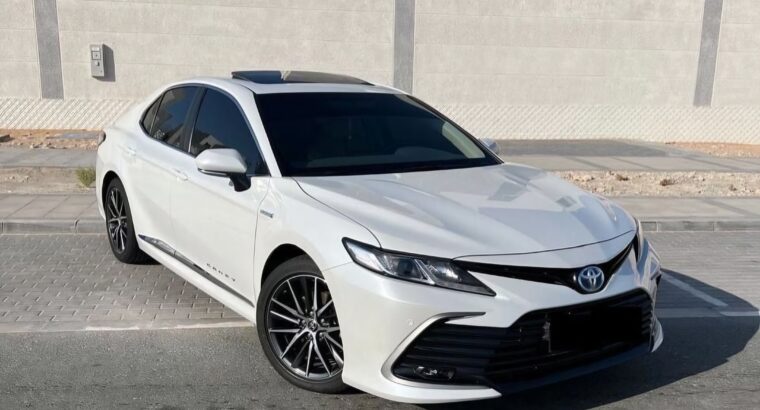 Toyota Camry GEL hybrid 2023 Gcc full option