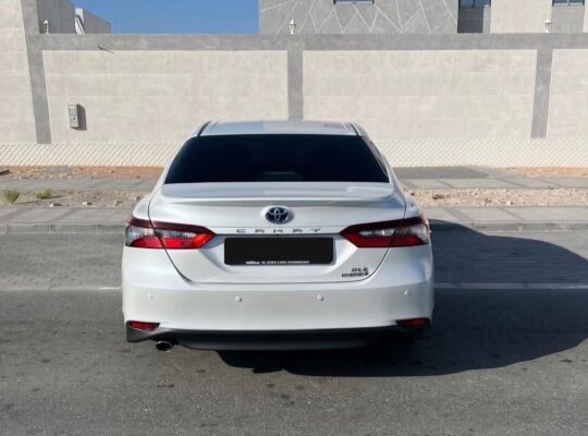 Toyota Camry GEL hybrid 2023 Gcc full option