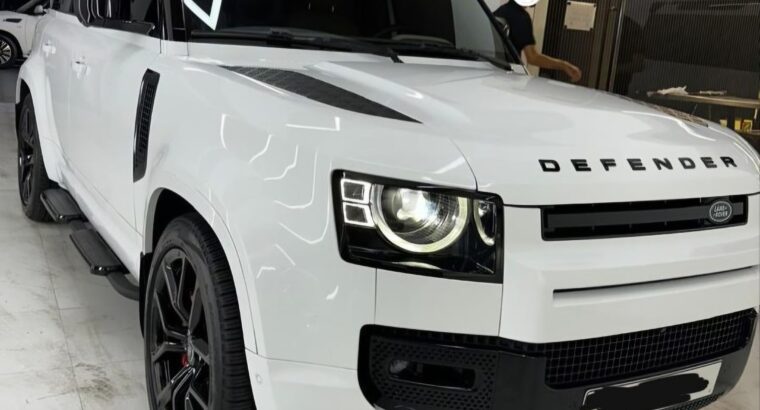 Land rover defender P400 Gcc 2023 for sale