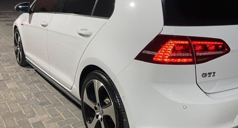 Volkswagen Golf GTI 2015 Gcc for sale