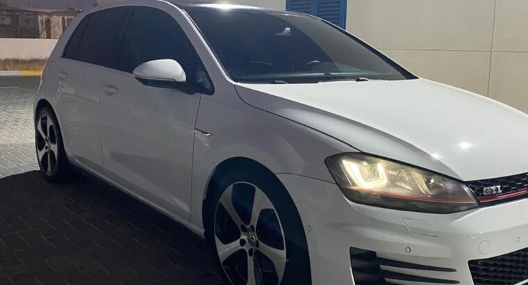 Volkswagen Golf GTI 2015 Gcc for sale