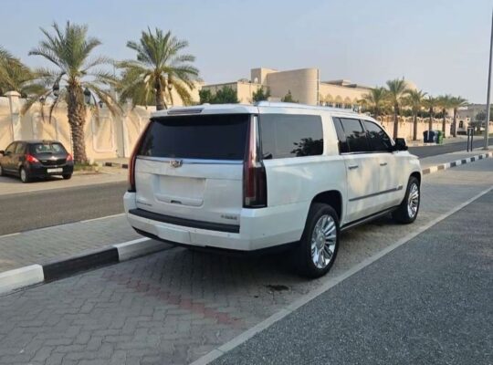 Cadillac Escalade platinum L 2017 fully loaded