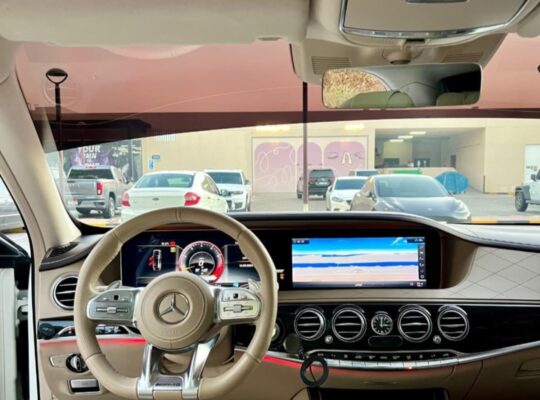 Mercedes S63 4matic 2018 Gcc for sale