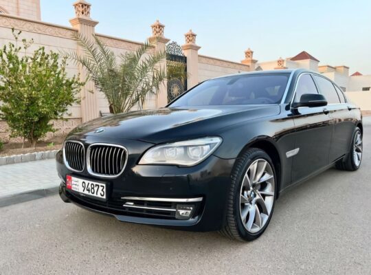 BMW 740 Li full option 2015 Gcc for sale