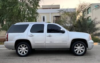 Gmc Youkon Denali 2013 Gcc full option for sale