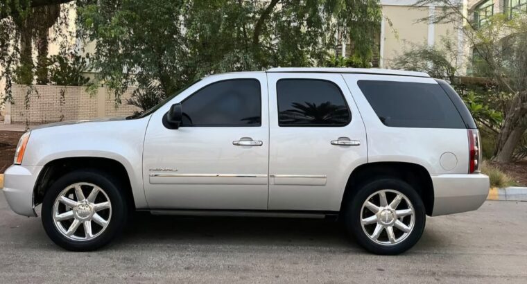 Gmc Youkon Denali 2013 Gcc full option for sale