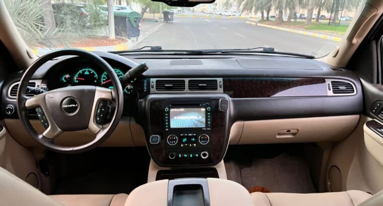 Gmc Youkon Denali 2013 Gcc full option for sale