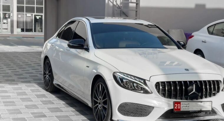 Mercedes C300 full option 2018 USA imported