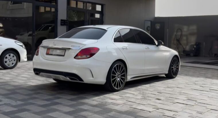 Mercedes C300 full option 2018 USA imported