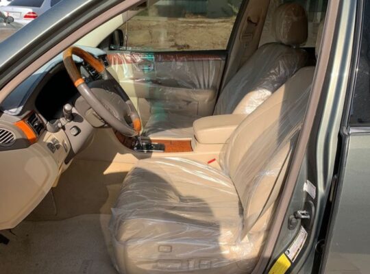 Lexus LS430 Full option 2005 USA imported