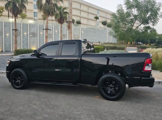 Dodge Ram 1500 5.7L Himi 2021 USA imported