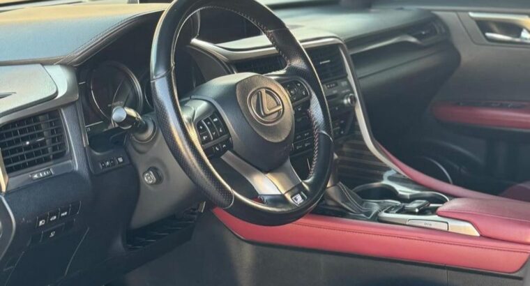 Lexus RX450 Hybrid 2017 in good condition