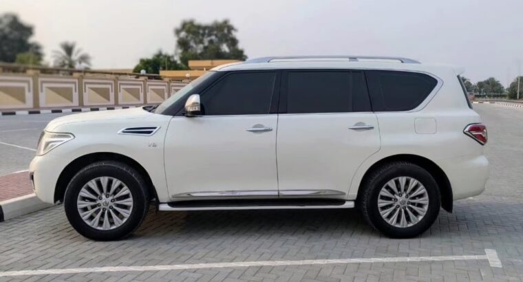 Nissan patrol platinum 2014 Gcc in good condition