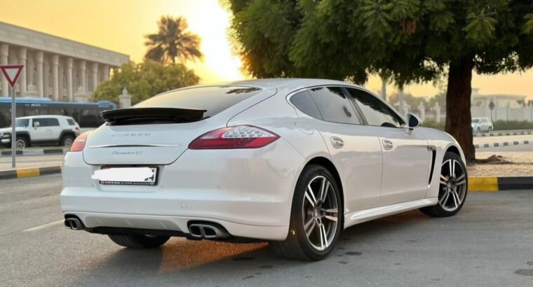 Porsche Panamera 4s 2011 Gcc in good condition