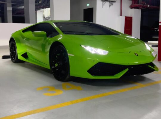 Lamborghini Huracan 2016 Gcc in perfect condition