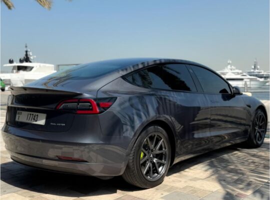 Tesla model 3 long range 2020 Gcc for sale