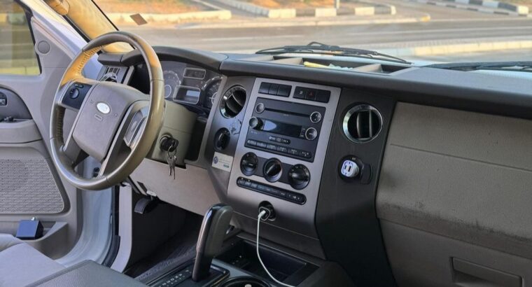 Ford Expedition 2012 Gcc in good condition