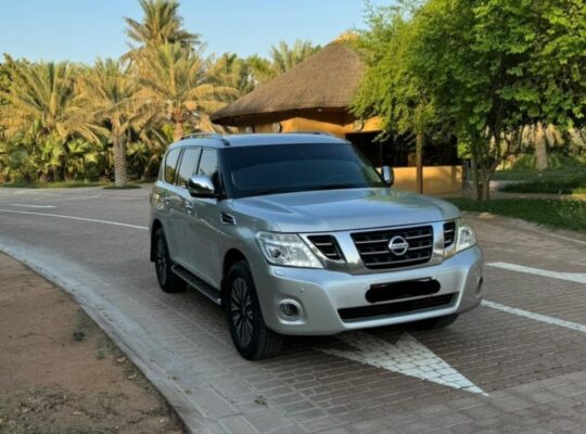 Nissan patrol platinum 2016 Gcc in good condition