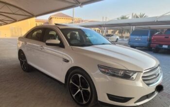 Ford Taurus SEL 2014 in good condition