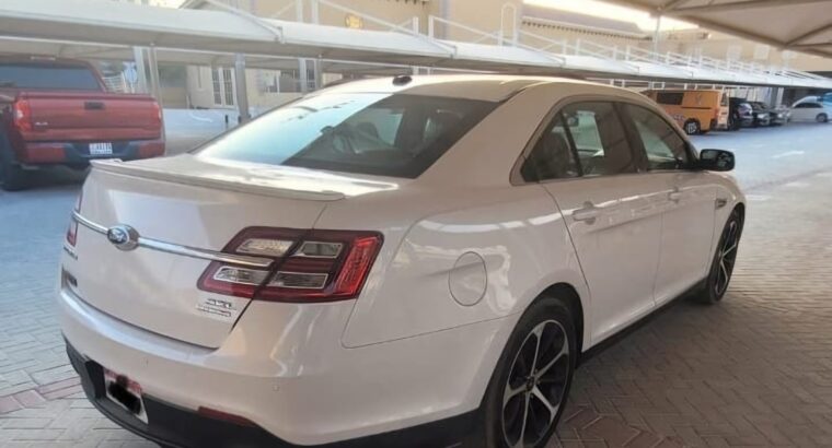 Ford Taurus SEL 2014 in good condition