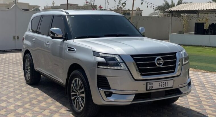 Nissan patrol V6 2020 Gcc full option for sale