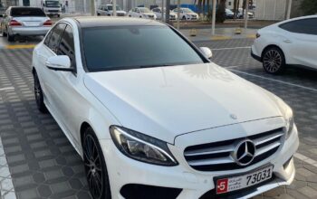 Mercedes C200 full option 2015 Gcc for sale