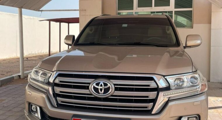 Toyota Land cruiser GXR 2018 Gcc for sale