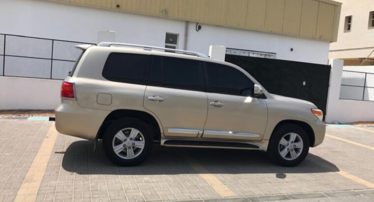 Toyota Land cruiser GXR 2012 Gcc for sale