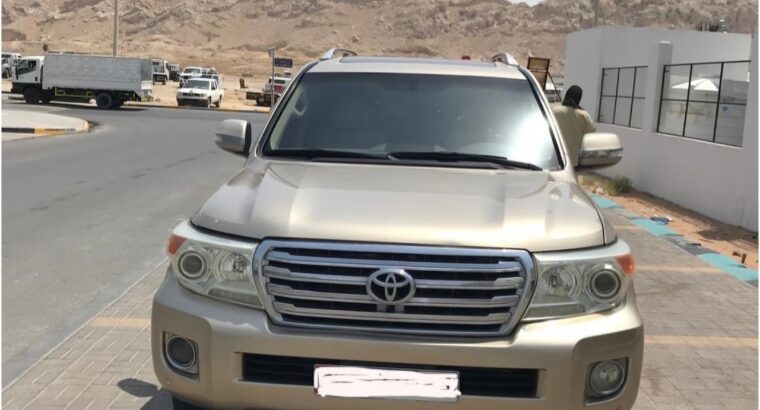 Toyota Land cruiser GXR 2012 Gcc for sale