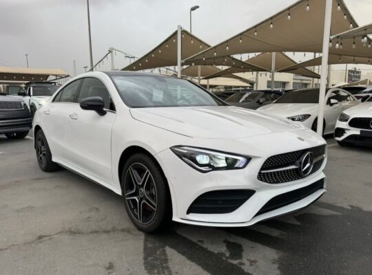 Mercedes CLA250 Kit AMG 2023 USA imported