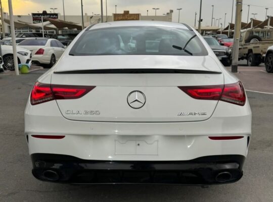 Mercedes CLA250 Kit AMG 2023 USA imported