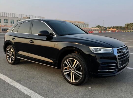 Audi Q5 full option 45 TFSI 2018 Gcc for sale