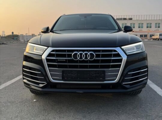 Audi Q5 full option 45 TFSI 2018 Gcc for sale