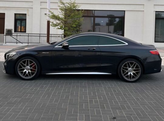 Mercedes S500 coupe 2015 Gcc for sale