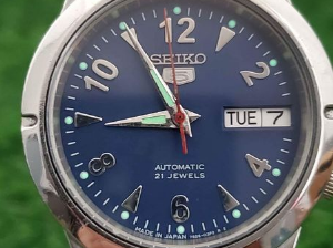 Seiko5 Automatic 7S26 caliber 21-jewel Blue dial F