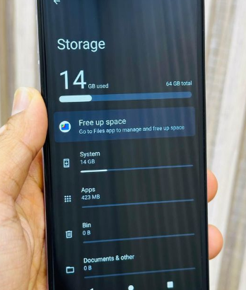Sharp Aqous Sense 5G 64Gb clean for sale