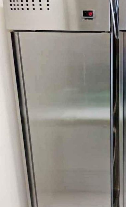 Single Door Chiller For Sale