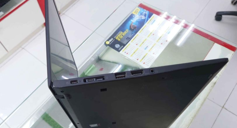 LENOVO THINKPAD X1 CARBON 2020 CORE I7-8TH FOR SAL