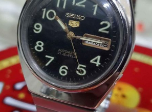 Vintage Seiko5 Automatic 6309 black dial 21-jewels