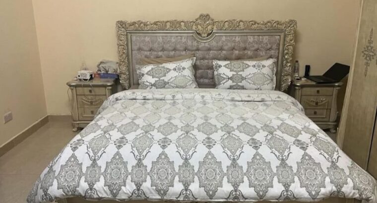 للبيع غرفه نوم بحاله ممتازه