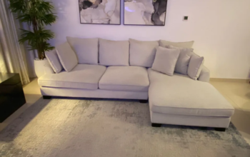 THE ONE 2-Seater Sofa with Chaise For Sale