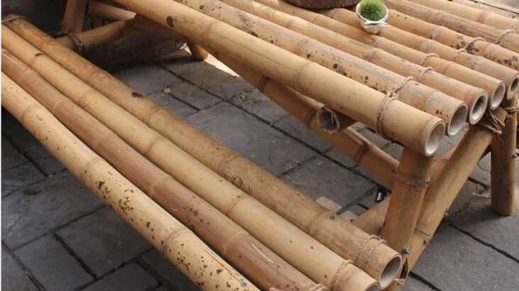 Bamboo and palm leaves working services