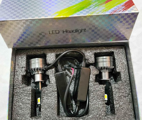 3 colour Fog lamp and Head light For Sale