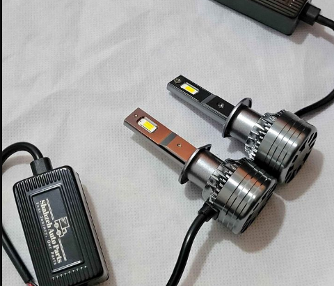 3 colour Fog lamp and Head light For Sale