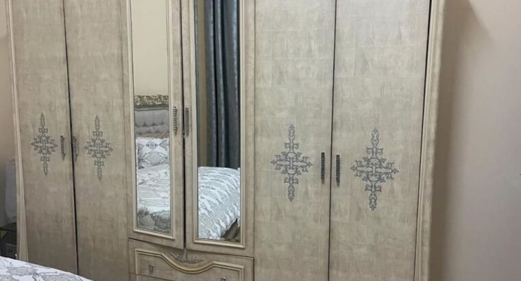 للبيع غرفه نوم بحاله ممتازه