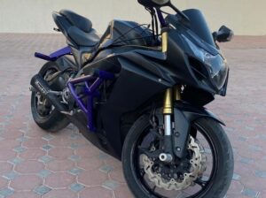 Suzuki 1000 GXS 2013 in perfect condition for sale