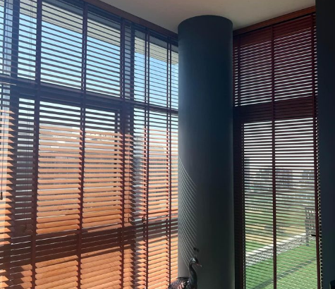 Roller blinds for living room for sale