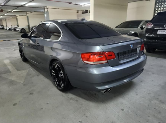 Bmw 325I 2009 in perfect condition for sale